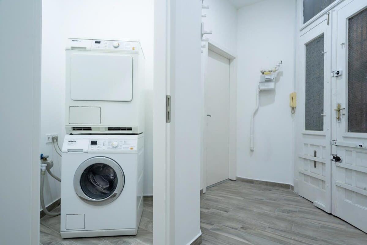 New Comfy Studio At Convenient Location Βουδαπέστη Εξωτερικό φωτογραφία